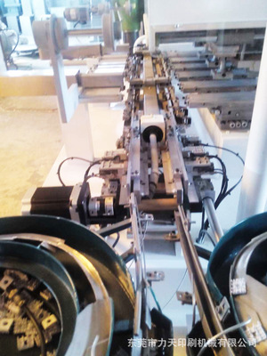 全自動(dòng)IDC光纖通信360旋轉(zhuǎn)6色大型移印機(jī) 東莞市力天機(jī)械的專(zhuān)業(yè)制造